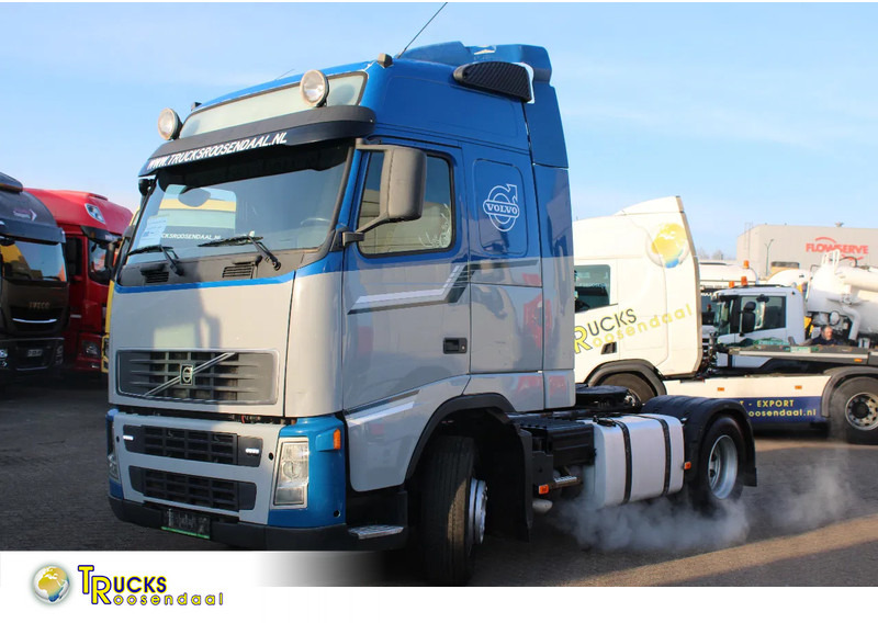 Volvo FH 12.440 + xl cab + manual + EURO 5 - Trekkvogn: bilde 1 Volvo FH 12.440 + xl cab + manual + EURO 5 - Trekkvogn: bilde 1