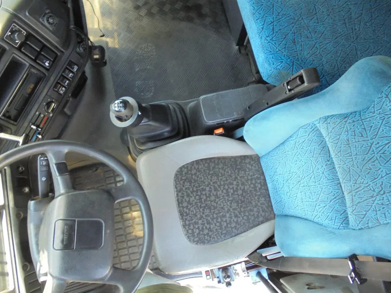 Volvo FH 12.420 + Euro 2 + 6x2 + Manual - Chassis lastebil: bilde 5 Volvo FH 12.420 + Euro 2 + 6x2 + Manual - Chassis lastebil: bilde 5