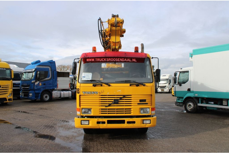 Volvo FL10 8X4 + GROMACH 34 mtr. + EURO 2 - Allterrengkran: bilde 3 Volvo FL10 8X4 + GROMACH 34 mtr. + EURO 2 - Allterrengkran: bilde 3