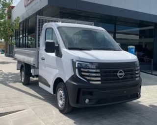 Nissan - Tippbil: bilde 1 Nissan - Tippbil: bilde 1