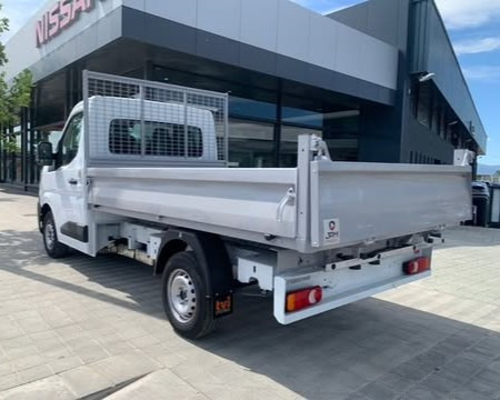 Nissan - Tippbil: bilde 3 Nissan - Tippbil: bilde 3