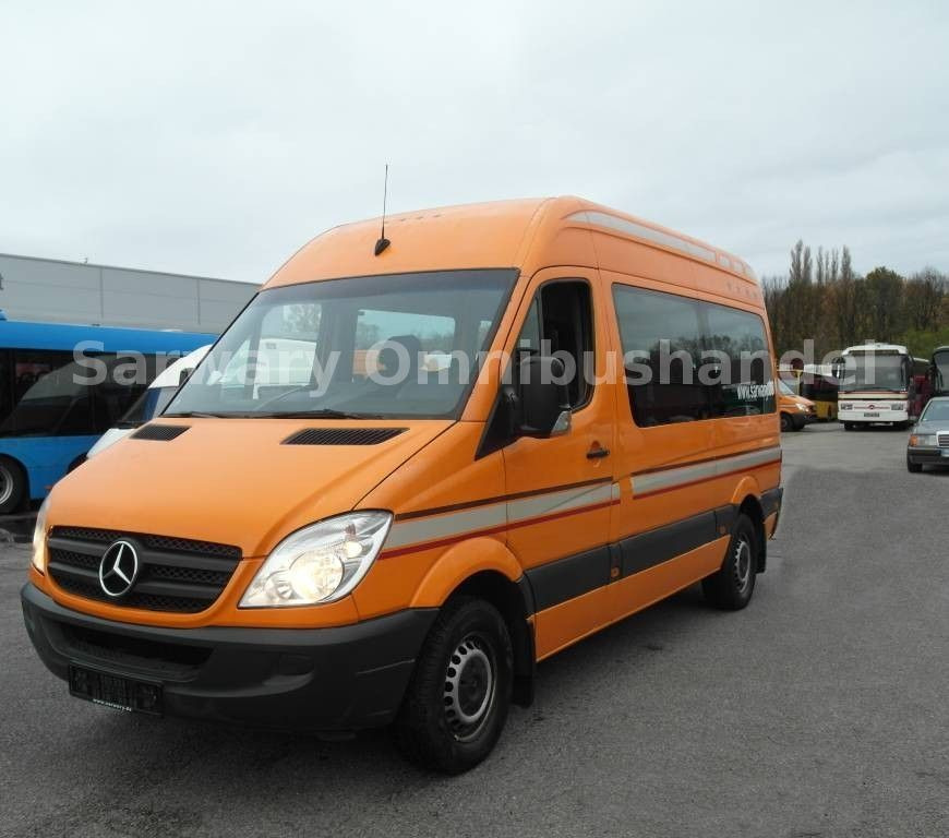 Mercedes-Benz 315 CDI Sprinter *Klima*12-Sitze*Lift*318 - Minibuss, Persontransport: bilde 2 Mercedes-Benz 315 CDI Sprinter *Klima*12-Sitze*Lift*318 - Minibuss, Persontransport: bilde 2