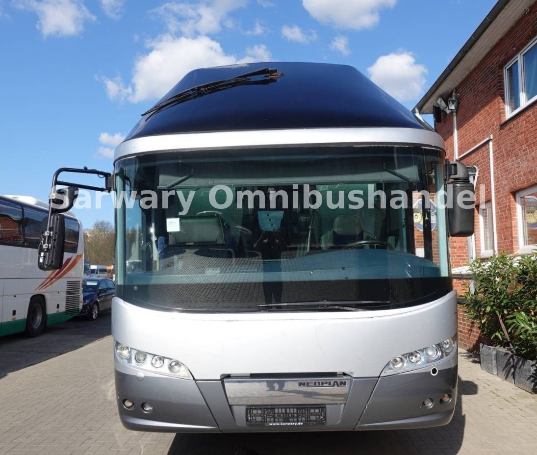 Neoplan Starliner C *N 5217*SHD*55-Sitze*Cityliner*EEV* - Turistbuss: bilde 4 Neoplan Starliner C *N 5217*SHD*55-Sitze*Cityliner*EEV* - Turistbuss: bilde 4