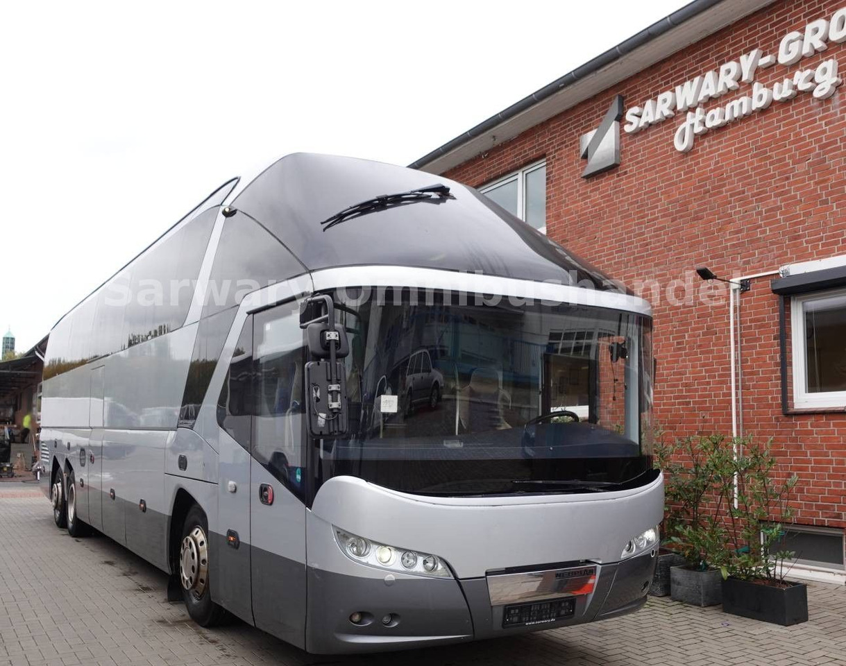 Neoplan Starliner C *N5217*SHD*55-Sitze*Cityliner*EEV* - Turistbuss: bilde 1 Neoplan Starliner C *N5217*SHD*55-Sitze*Cityliner*EEV* - Turistbuss: bilde 1