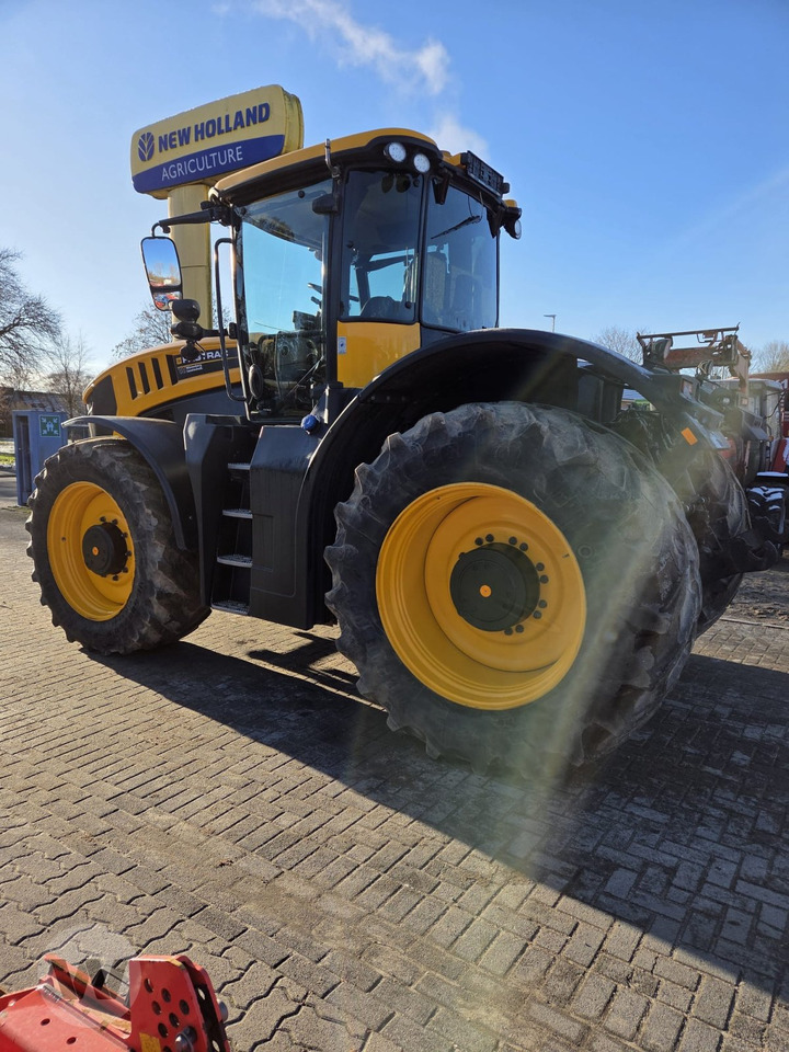 JCB FasTrac 8330 - Traktor: bilde 5 JCB FasTrac 8330 - Traktor: bilde 5