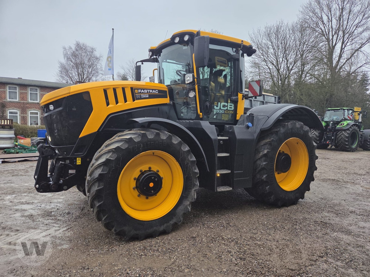 JCB FasTrac 8330 - Traktor: bilde 1 JCB FasTrac 8330 - Traktor: bilde 1