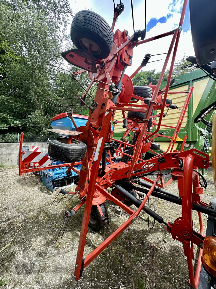 Kuhn GF 8712 - Høyvender: bilde 4 Kuhn GF 8712 - Høyvender: bilde 4