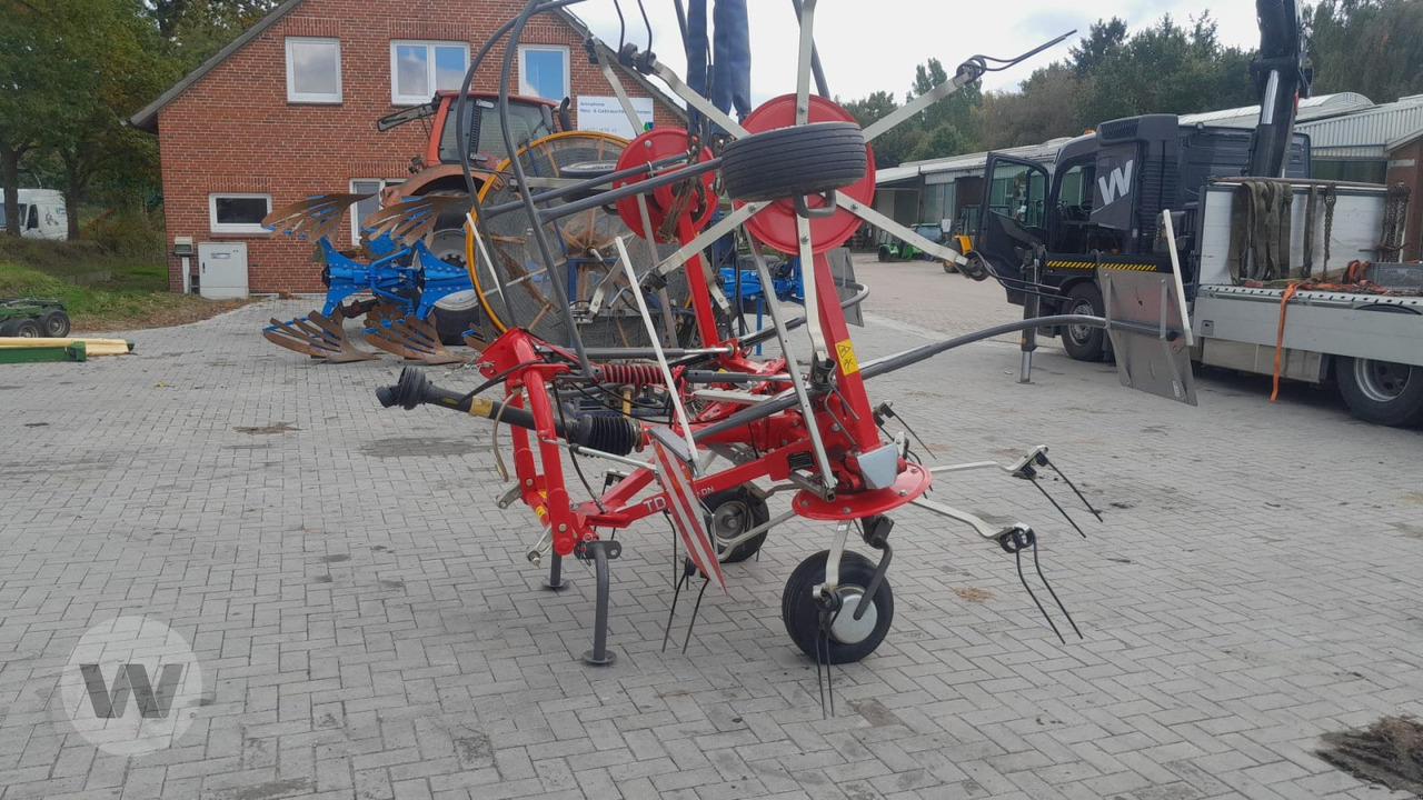 Massey Ferguson TD 524 DN - Høyvender: bilde 5 Massey Ferguson TD 524 DN - Høyvender: bilde 5