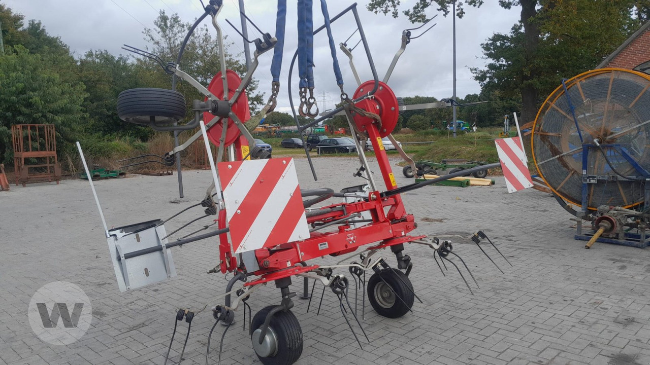 Massey Ferguson TD 524 DN - Høyvender: bilde 4 Massey Ferguson TD 524 DN - Høyvender: bilde 4