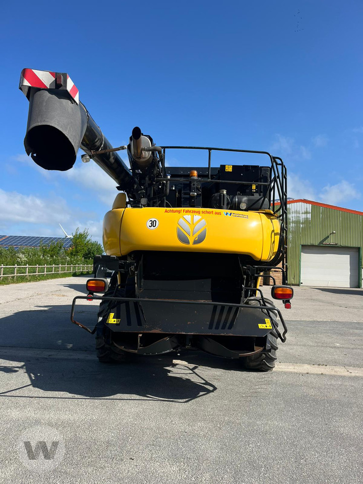 Leie New Holland CR 8080 New Holland CR 8080: bilde 16