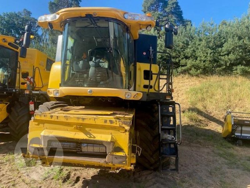 New Holland CR 980 - Skurtresker: bilde 2 New Holland CR 980 - Skurtresker: bilde 2