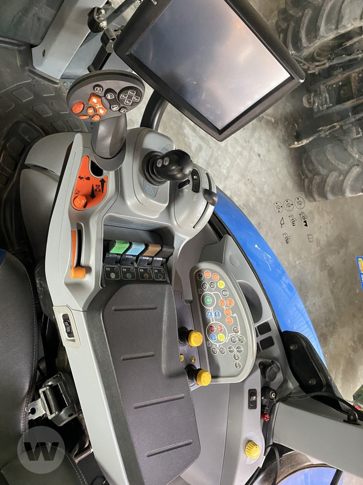 Leie New Holland T 7.245 AC StageV New Holland T 7.245 AC StageV: bilde 10