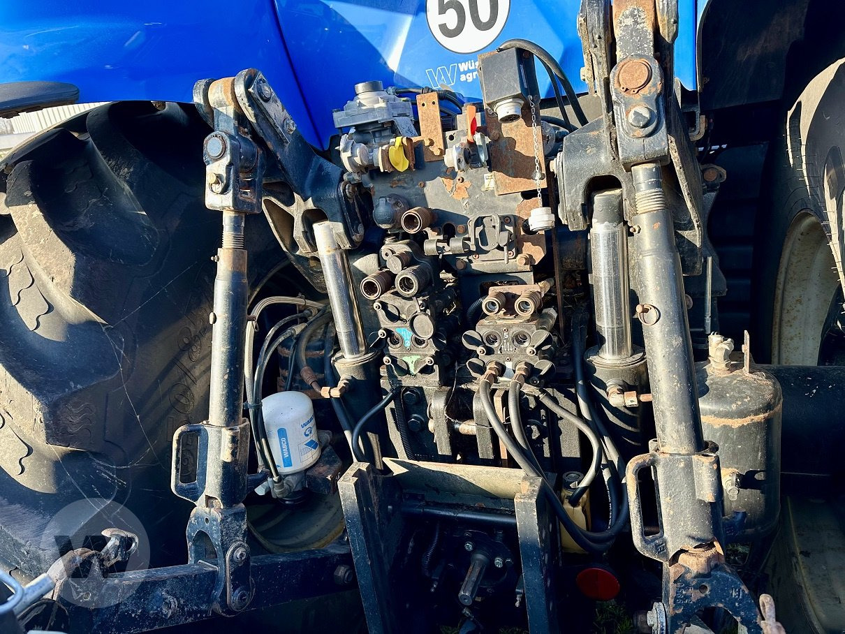 Traktor New Holland T 8.360: bilde 14 Traktor New Holland T 8.360: bilde 14