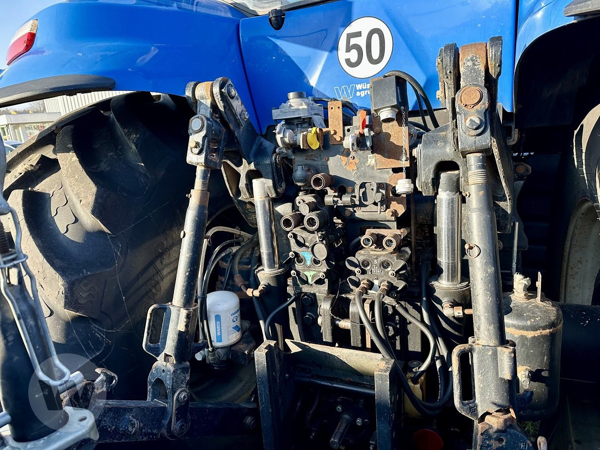 Traktor New Holland T 8.360: bilde 10 Traktor New Holland T 8.360: bilde 10