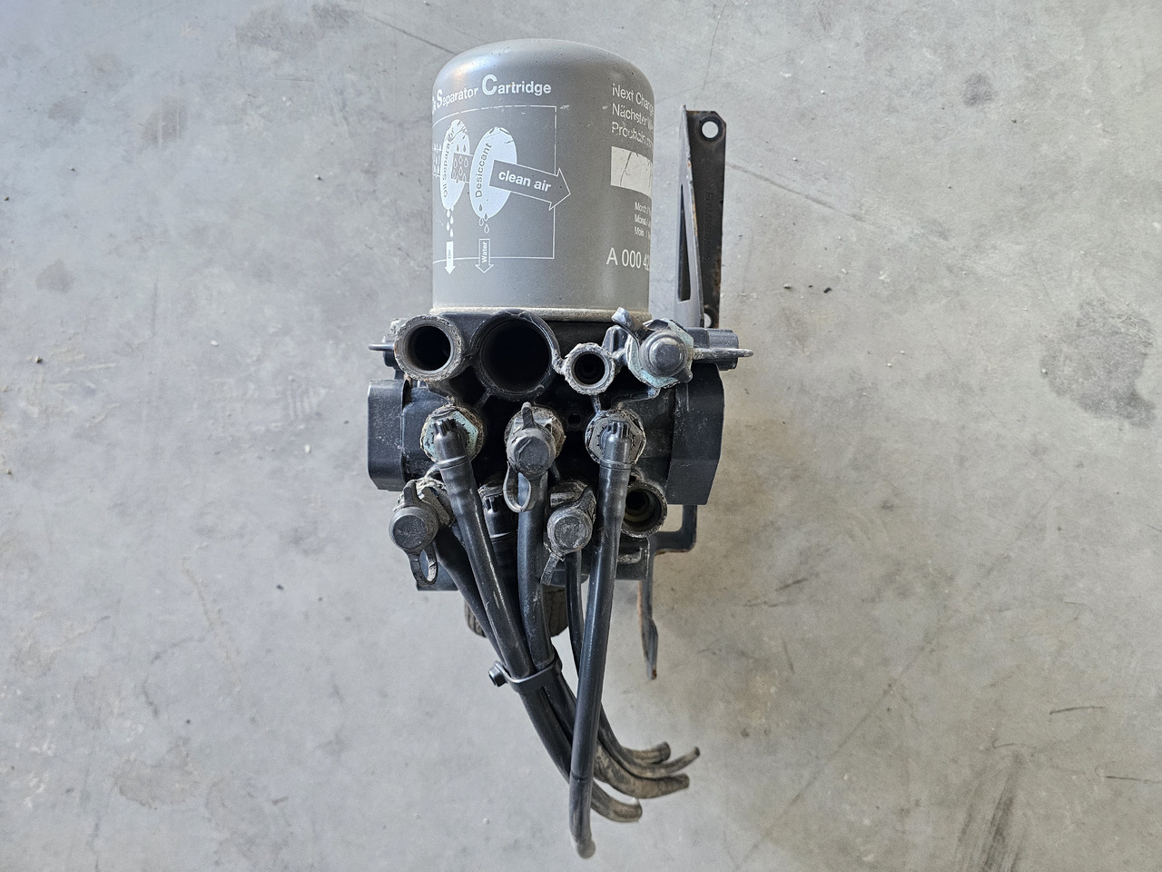 MERCEDES MP4 / AIR DRYIER / K102145 / A0014461964 - Bremseventil: bilde 4 MERCEDES MP4 / AIR DRYIER / K102145 / A0014461964 - Bremseventil: bilde 4