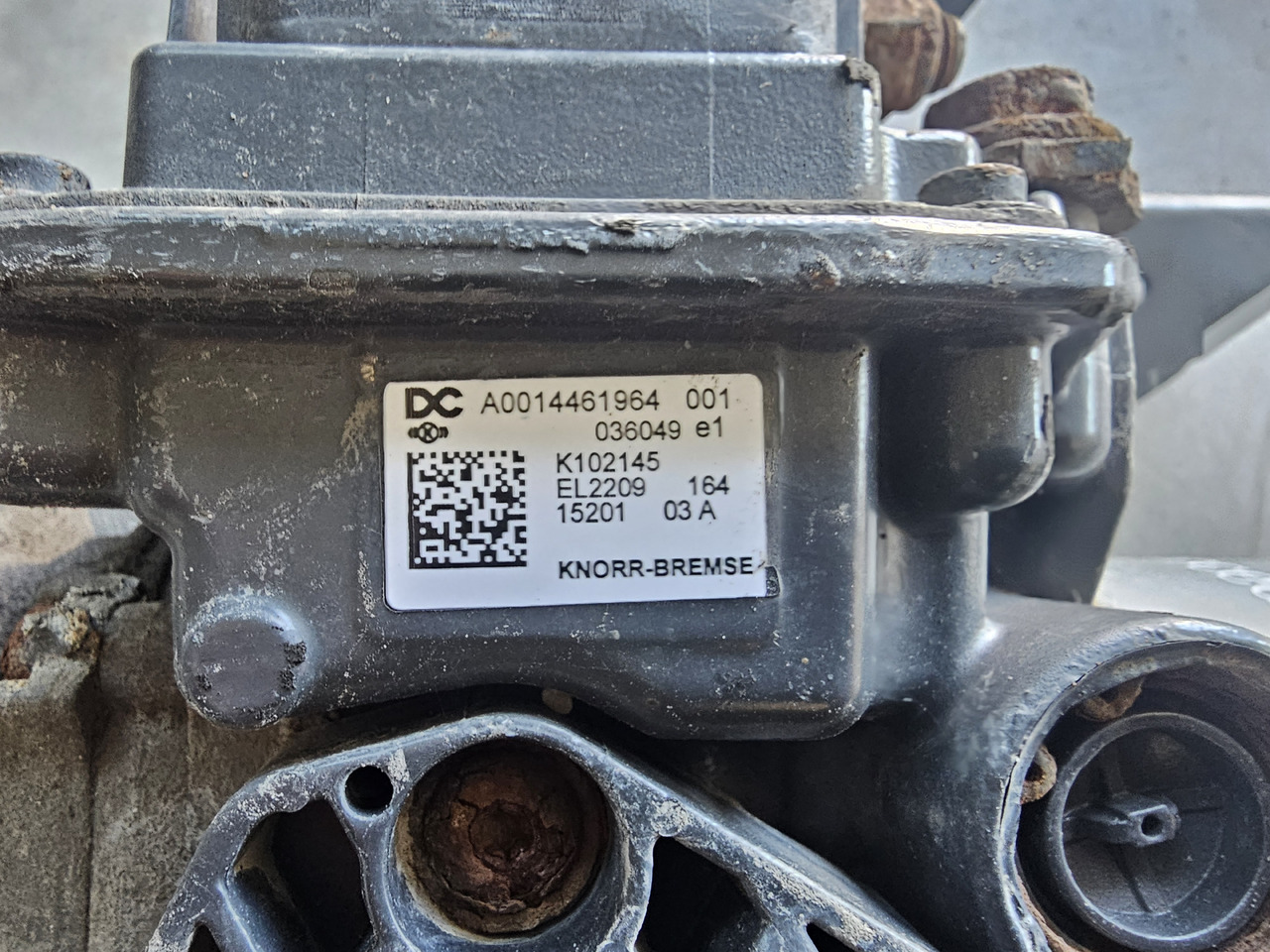 MERCEDES MP4 / AIR DRYIER / K102145 / A0014461964 - Bremseventil: bilde 3 MERCEDES MP4 / AIR DRYIER / K102145 / A0014461964 - Bremseventil: bilde 3