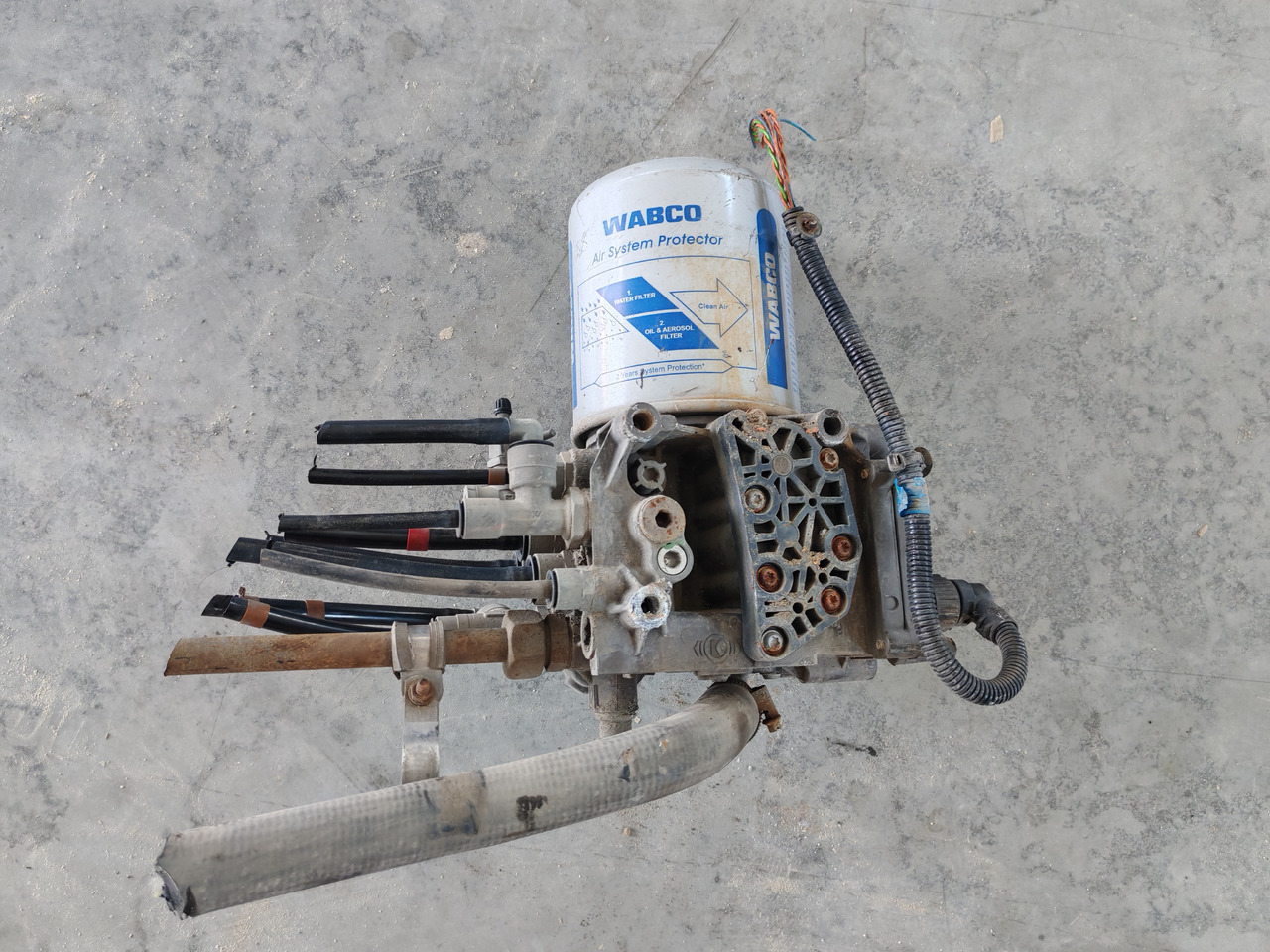 RENAULT PREMIUM MAGNUM DXI / AIR DRYIER / EL1100 - Bremseventil: bilde 2 RENAULT PREMIUM MAGNUM DXI / AIR DRYIER / EL1100 - Bremseventil: bilde 2