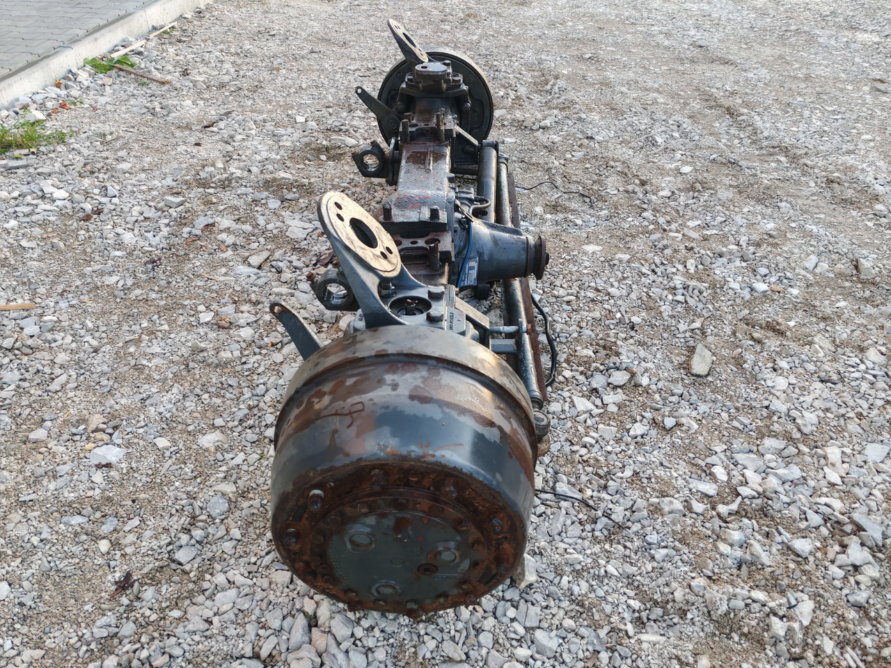 VOLVO FH FM FMX / FRONT DRIVE AXLE 4X4 6X6 / APL-9000 / RATIO: 6.89/2.07 - Foraksel: bilde 3 VOLVO FH FM FMX / FRONT DRIVE AXLE 4X4 6X6 / APL-9000 / RATIO: 6.89/2.07 - Foraksel: bilde 3