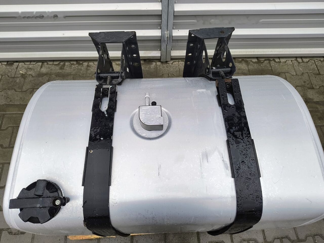Volvo FH FM FH4 RENAULT PREMIUM MAGNUM RANGE T 21516447 100CM - Drivstofftank for Lastebil: bilde 4 Volvo FH FM FH4 RENAULT PREMIUM MAGNUM RANGE T 21516447 100CM - Drivstofftank for Lastebil: bilde 4