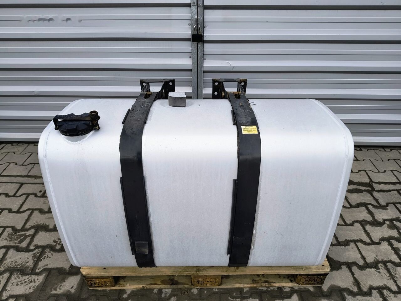Volvo FH FM FH4 RENAULT PREMIUM MAGNUM RANGE T 21516447 110CM - Drivstofftank for Lastebil: bilde 1 Volvo FH FM FH4 RENAULT PREMIUM MAGNUM RANGE T 21516447 110CM - Drivstofftank for Lastebil: bilde 1
