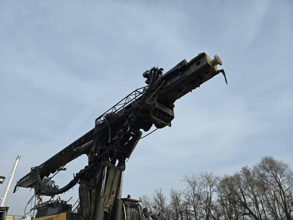 Liebherr LB 28 - Påledrivar: bilde 1 Liebherr LB 28 - Påledrivar: bilde 1