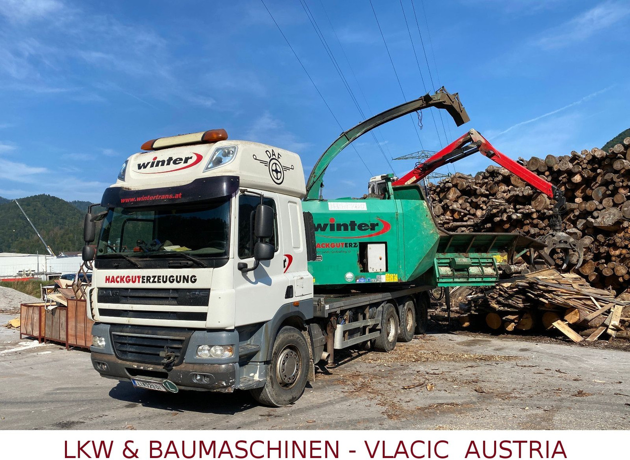 DAF CF85 Holzhackmaschine JENZ HEM 700 - Tømmerbil: bilde 1 DAF CF85 Holzhackmaschine JENZ HEM 700 - Tømmerbil: bilde 1