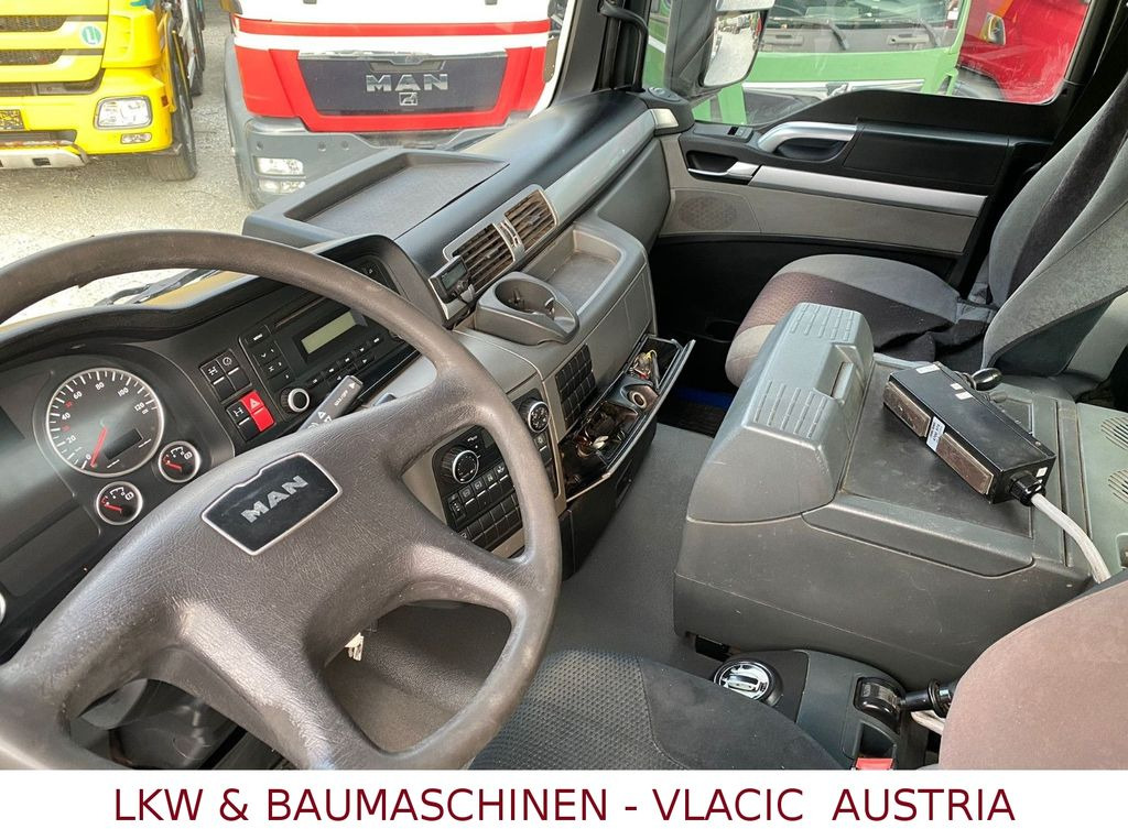 MAN TGS 33.440 (6x4) EEV Abrollkipper MAN TGS 33.440 (6x4) EEV Abrollkipper - Krokbil: bilde 5 MAN TGS 33.440 (6x4) EEV Abrollkipper MAN TGS 33.440 (6x4) EEV Abrollkipper - Krokbil: bilde 5