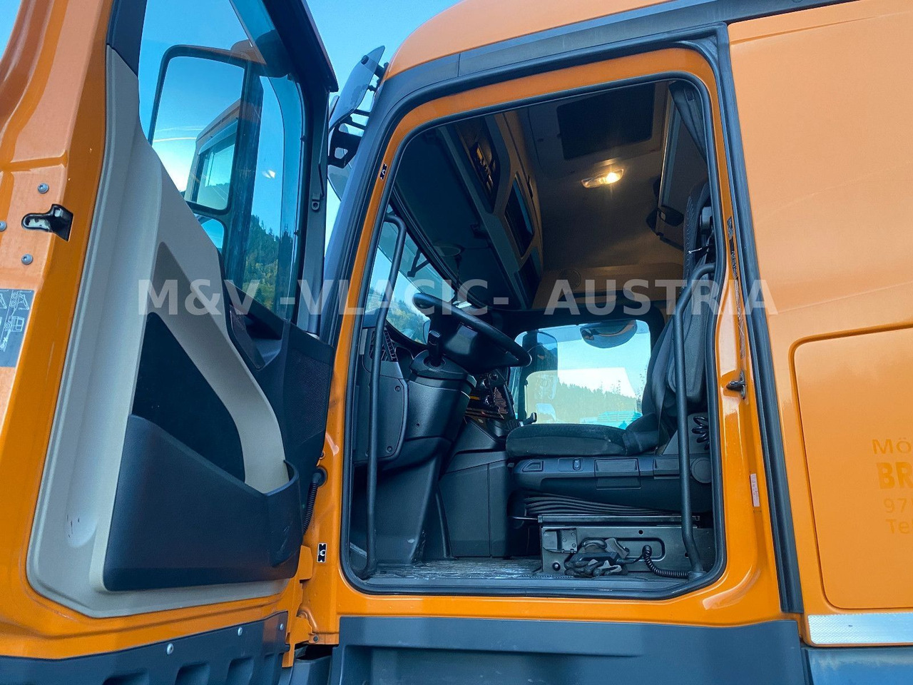 Mercedes-Benz 2542 - Container-transport/ Vekselflak lastebil: bilde 2 Mercedes-Benz 2542 - Container-transport/ Vekselflak lastebil: bilde 2