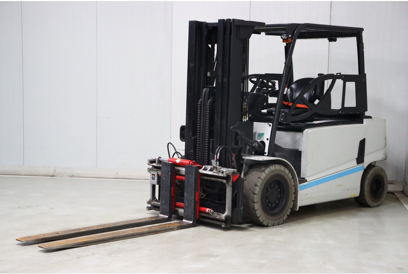 Hyundai 45B-7 - El-truck: bilde 4 Hyundai 45B-7 - El-truck: bilde 4