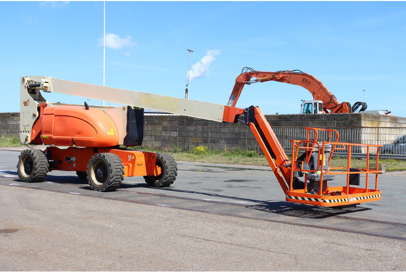 JLG 800AJ - Bomlift: bilde 1 JLG 800AJ - Bomlift: bilde 1