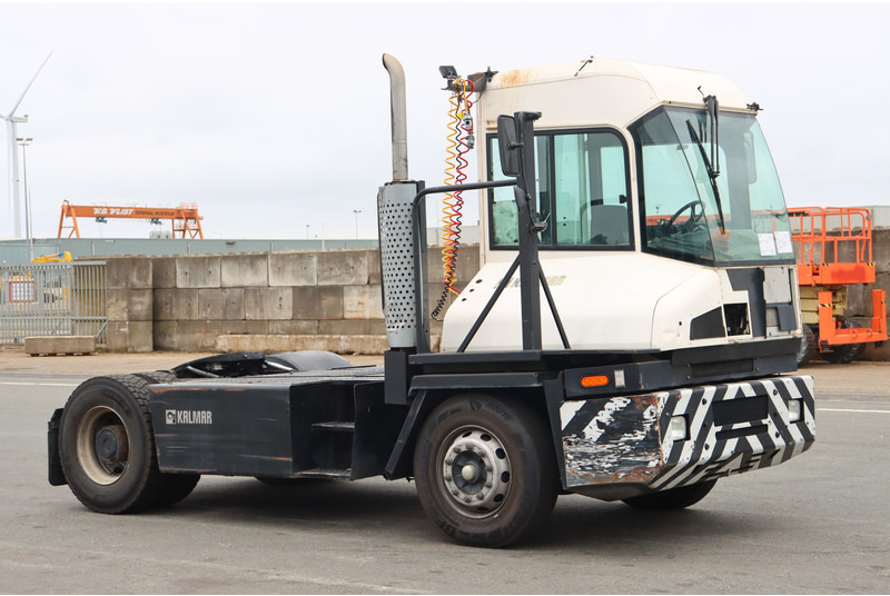 Kalmar TT612D - Terminaltraktor: bilde 1 Kalmar TT612D - Terminaltraktor: bilde 1