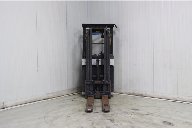 Nissan AJN160 - Reachtruck: bilde 3 Nissan AJN160 - Reachtruck: bilde 3