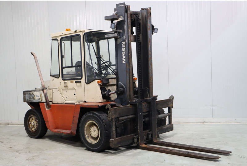 Nissan VF05H70U - Dieseltruck: bilde 1 Nissan VF05H70U - Dieseltruck: bilde 1