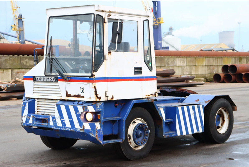 Terberg TRT89 - Terminaltraktor: bilde 3 Terberg TRT89 - Terminaltraktor: bilde 3