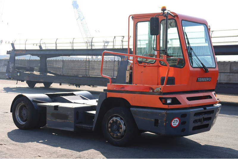 Terberg YT182 - Terminaltraktor: bilde 1 Terberg YT182 - Terminaltraktor: bilde 1