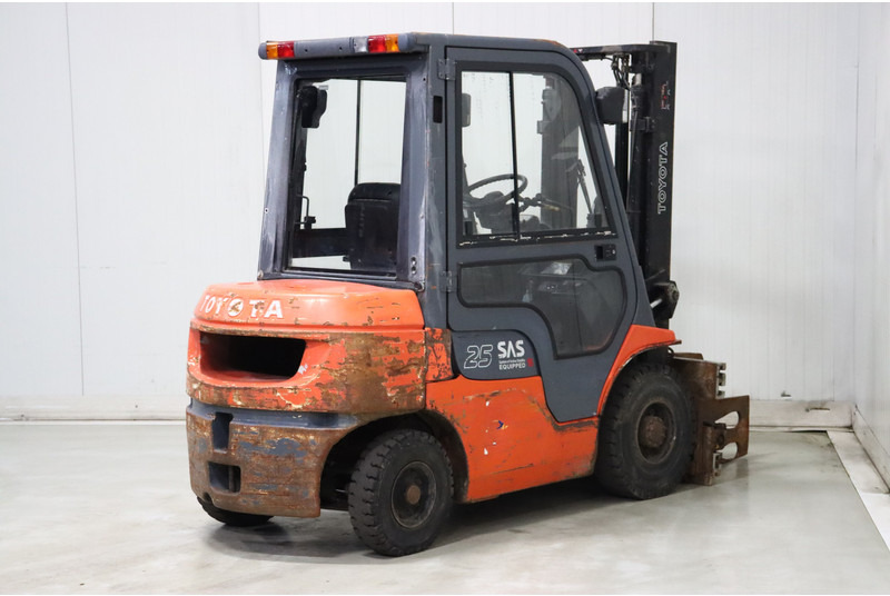 Toyota 62-7FDF25 - Dieseltruck: bilde 3 Toyota 62-7FDF25 - Dieseltruck: bilde 3