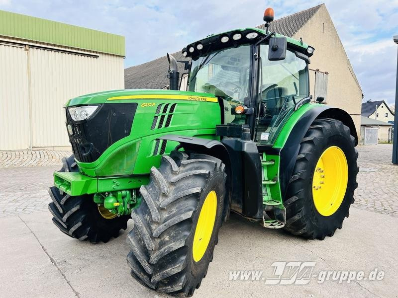 John Deere 6210R - Traktor: bilde 1 John Deere 6210R - Traktor: bilde 1