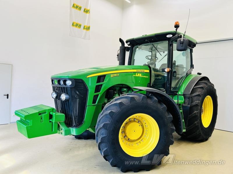 John Deere 8295R - Traktor: bilde 1 John Deere 8295R - Traktor: bilde 1