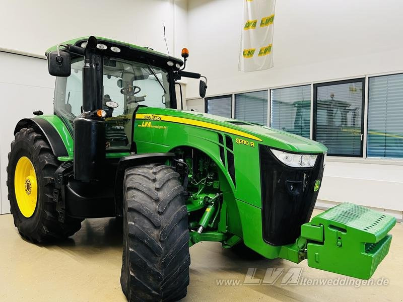 John Deere 8310R - Traktor: bilde 2 John Deere 8310R - Traktor: bilde 2