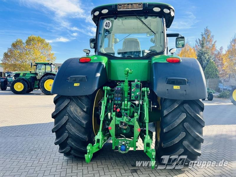 John Deere 8320R E23-PowerShift - Traktor: bilde 5 John Deere 8320R E23-PowerShift - Traktor: bilde 5