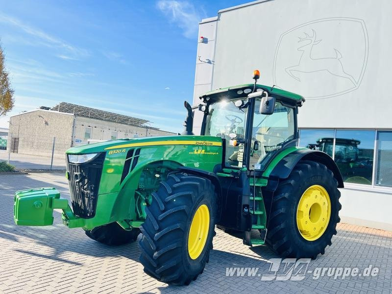 John Deere 8320R E23-PowerShift - Traktor: bilde 3 John Deere 8320R E23-PowerShift - Traktor: bilde 3
