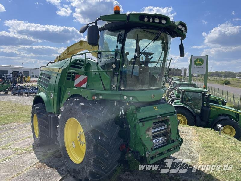 John Deere 8400 - Traktor: bilde 1 John Deere 8400 - Traktor: bilde 1