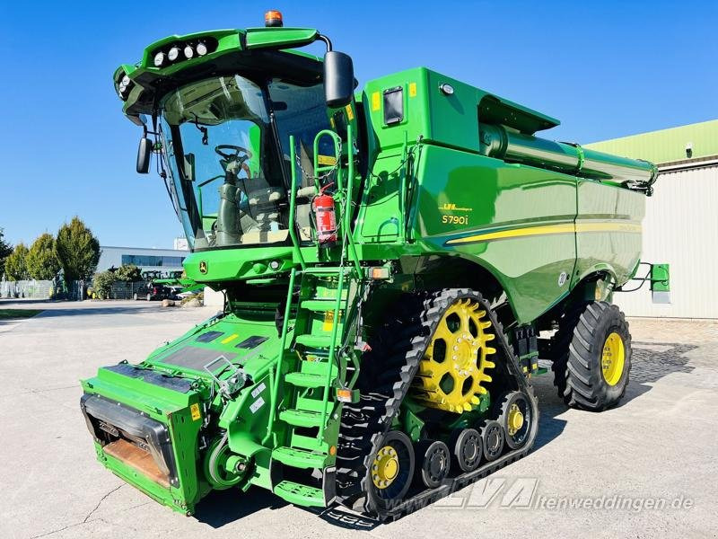 John Deere S790 - Skurtresker: bilde 1 John Deere S790 - Skurtresker: bilde 1