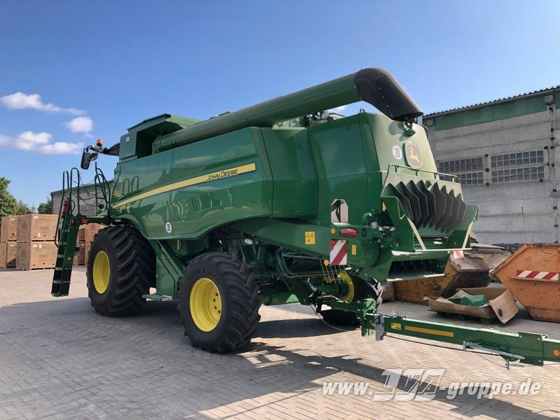 John Deere T550 - Skurtresker: bilde 2 John Deere T550 - Skurtresker: bilde 2