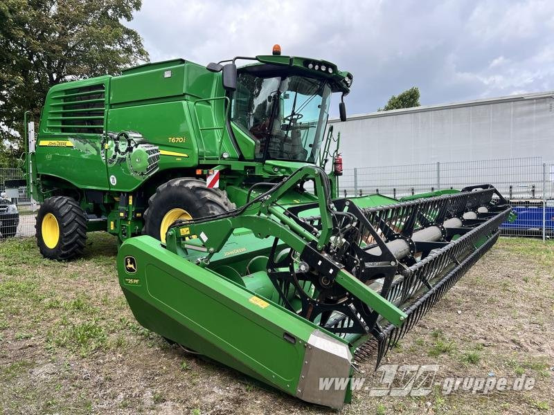 John Deere T670 i - Skurtresker: bilde 2 John Deere T670 i - Skurtresker: bilde 2