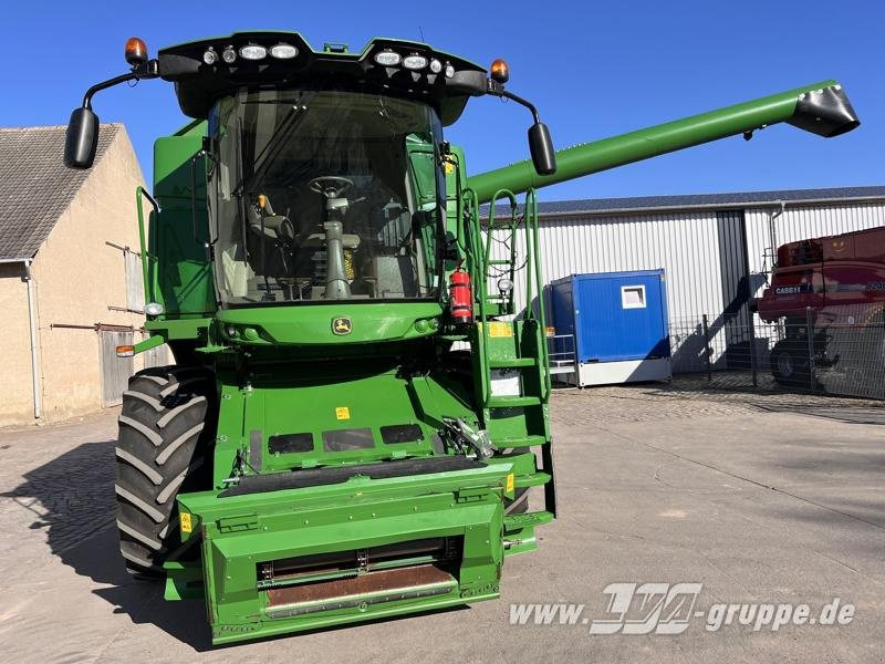 John Deere W550 - Skurtresker: bilde 3 John Deere W550 - Skurtresker: bilde 3