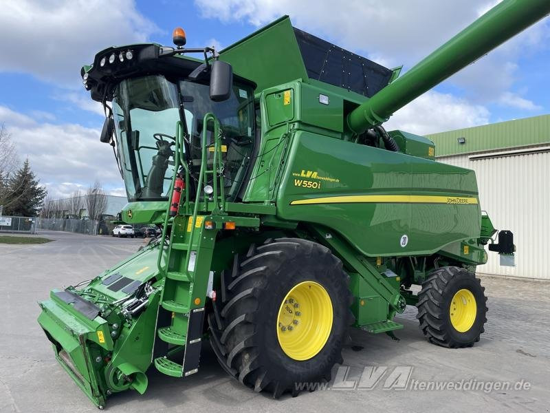 John Deere W550 - Skurtresker: bilde 1 John Deere W550 - Skurtresker: bilde 1