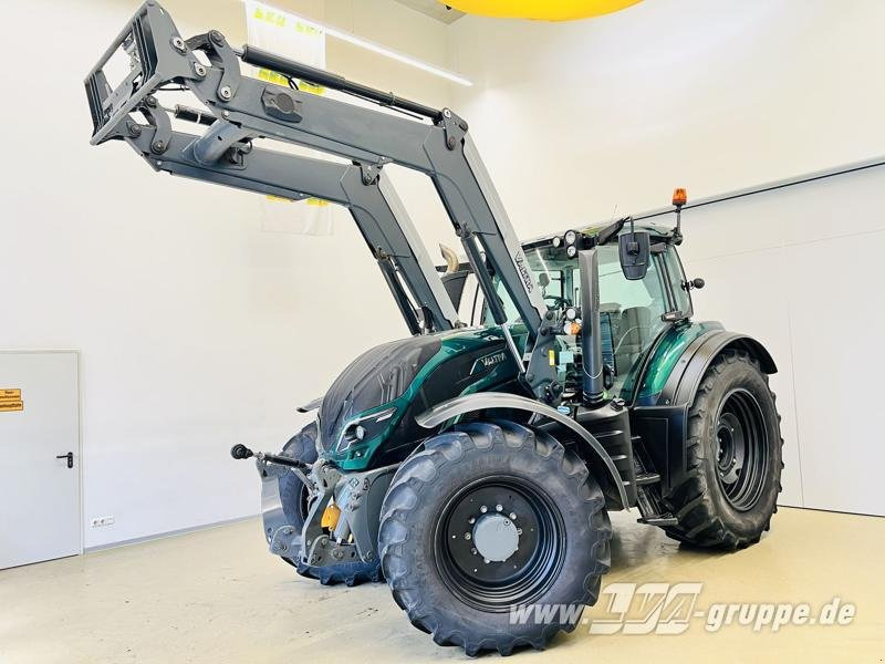 Valtra T174 - Traktor: bilde 2 Valtra T174 - Traktor: bilde 2
