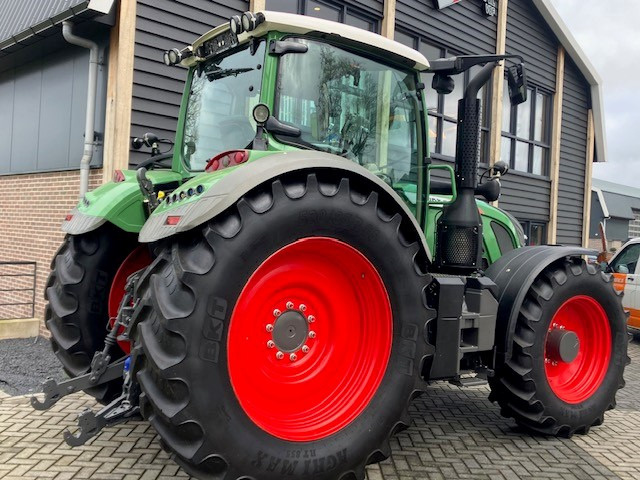 Traktor FENDT 724 profi plus: bilde 14