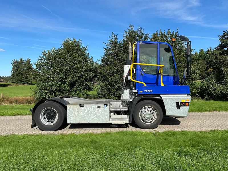 Terberg YT 223 | LOW HOURS - * 9211 *| GALVANISH CHASSIS | NEW MODEL - Terminaltraktor: bilde 4 Terberg YT 223 | LOW HOURS - * 9211 *| GALVANISH CHASSIS | NEW MODEL - Terminaltraktor: bilde 4